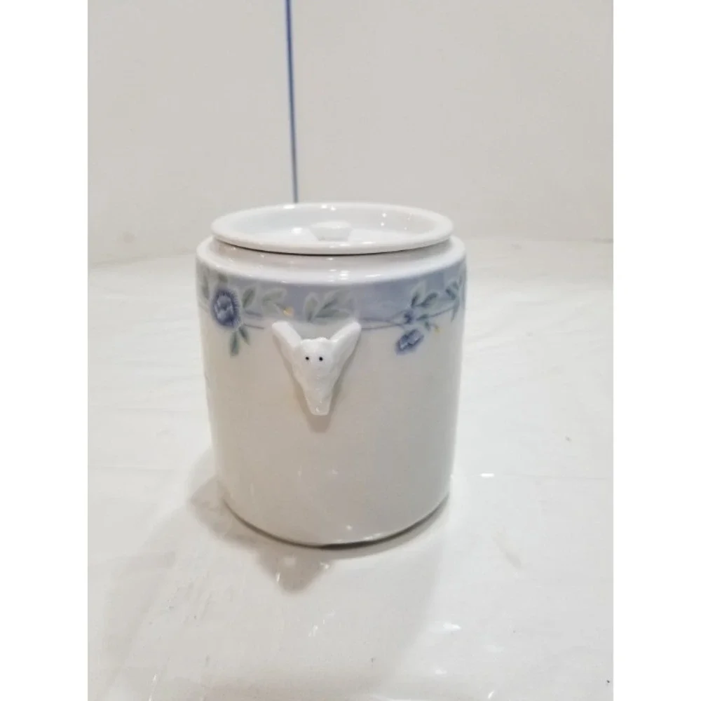 White Jade Porcelain White Cheng's‎ Jar
